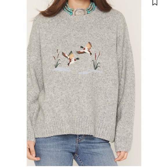 Bailey Rose Duck Sweater - Picture 5 of 7